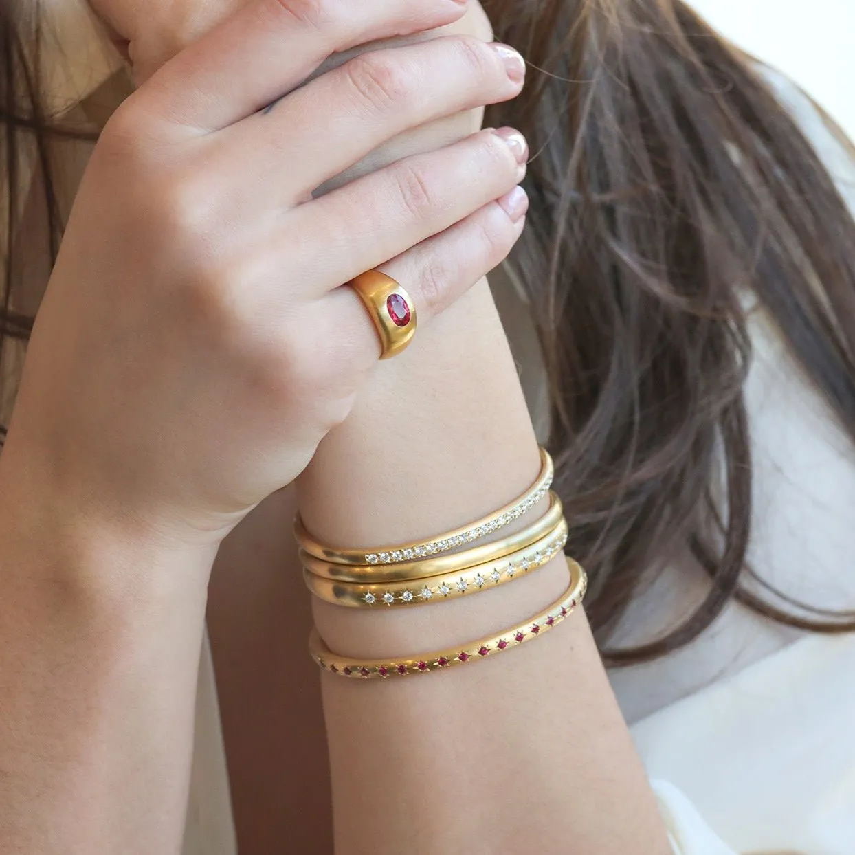 18K 4mm Rounded Cuff Bracelet