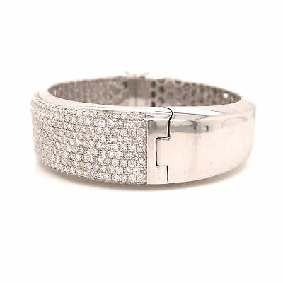 18K Diamond Pave Bangle White Gold