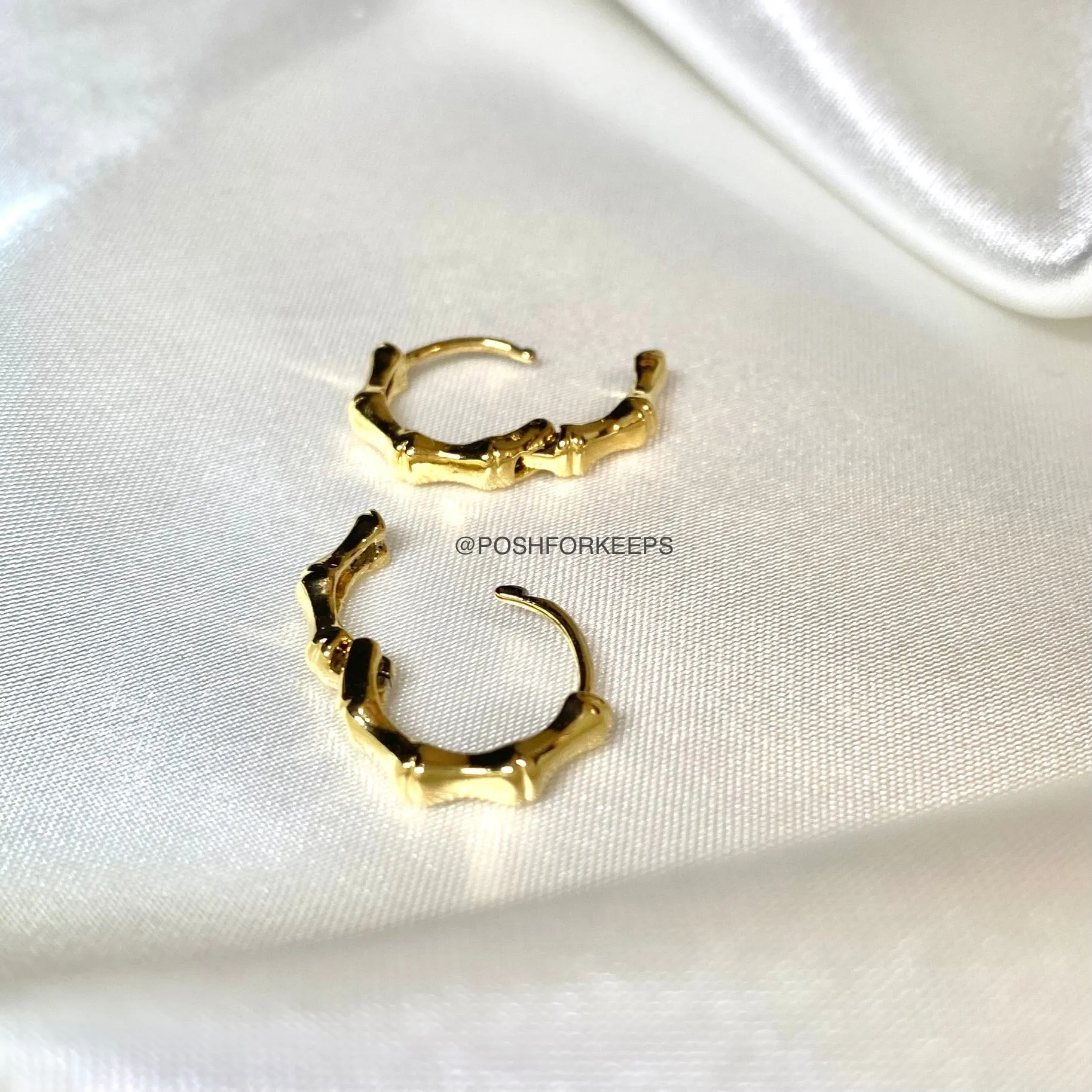 18K GOLD MINI BAMBOO HUGGIES
