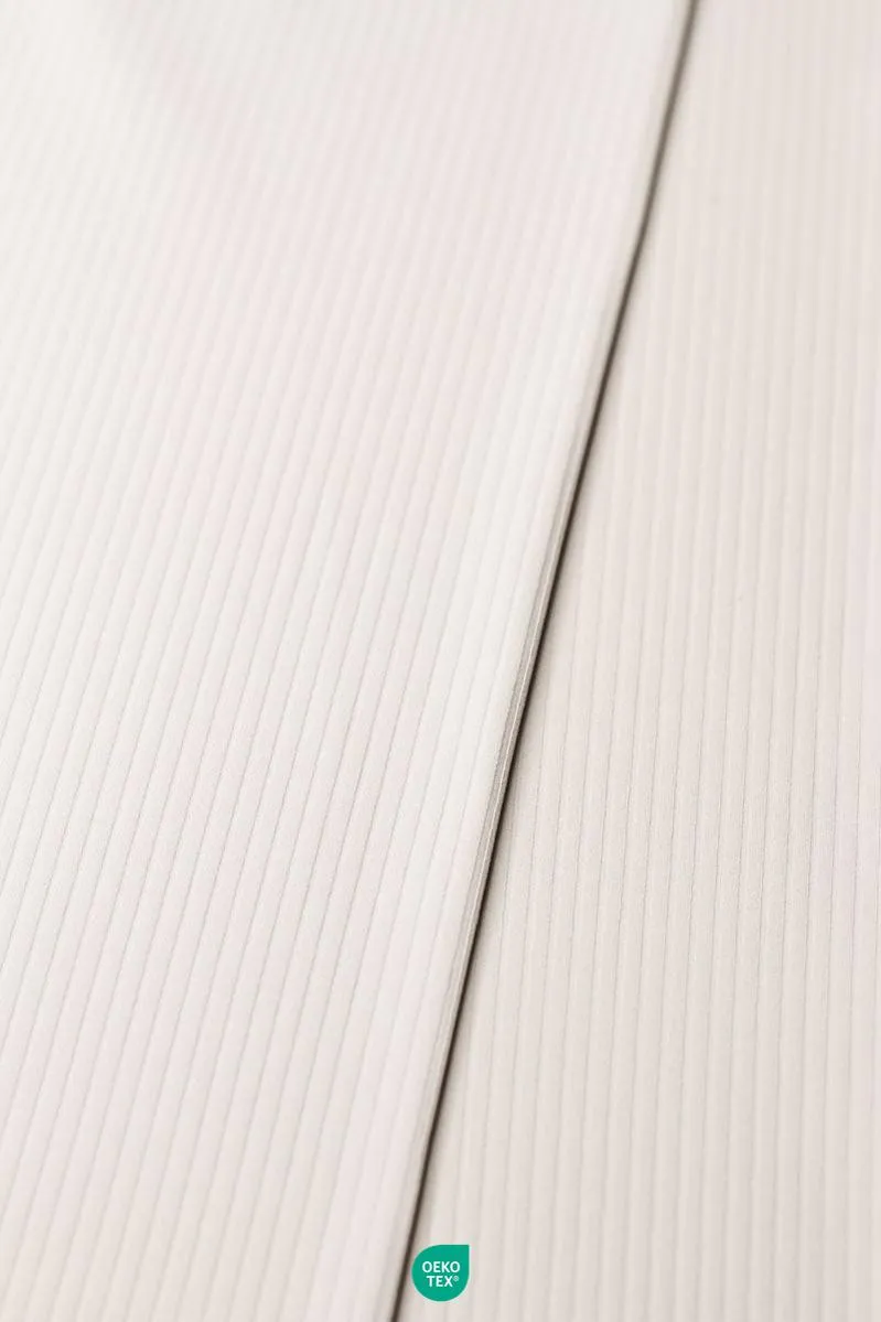 90x135 // FLOW Ribbed Fit Activewear - White