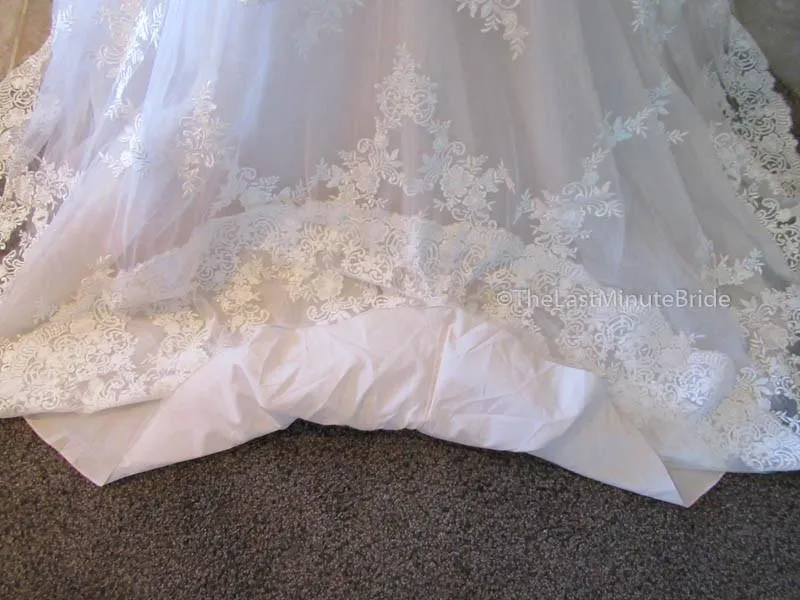 Allure Bridals 2917