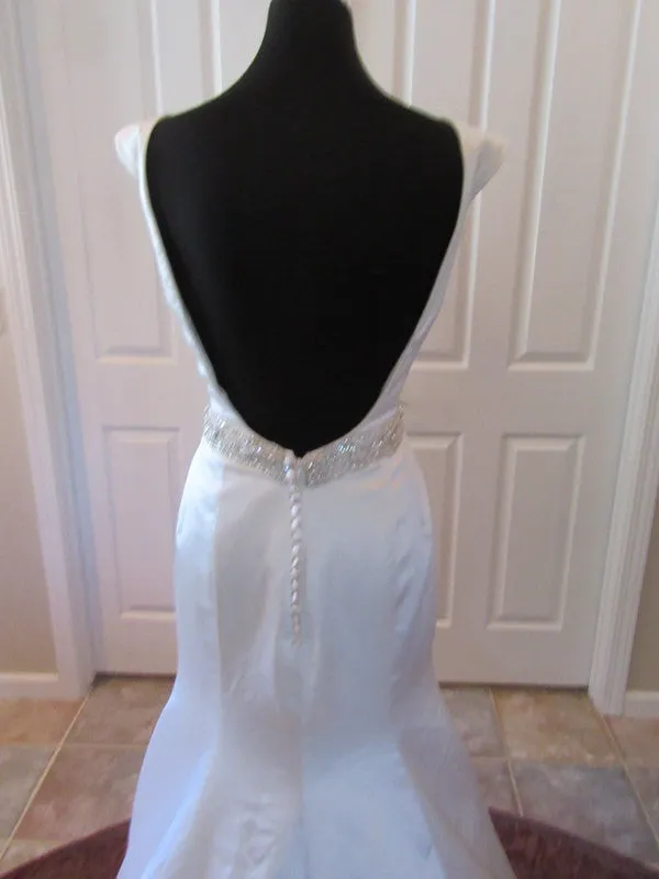 Allure Bridals 9163