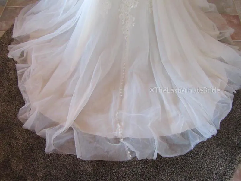 Allure Bridals 9305