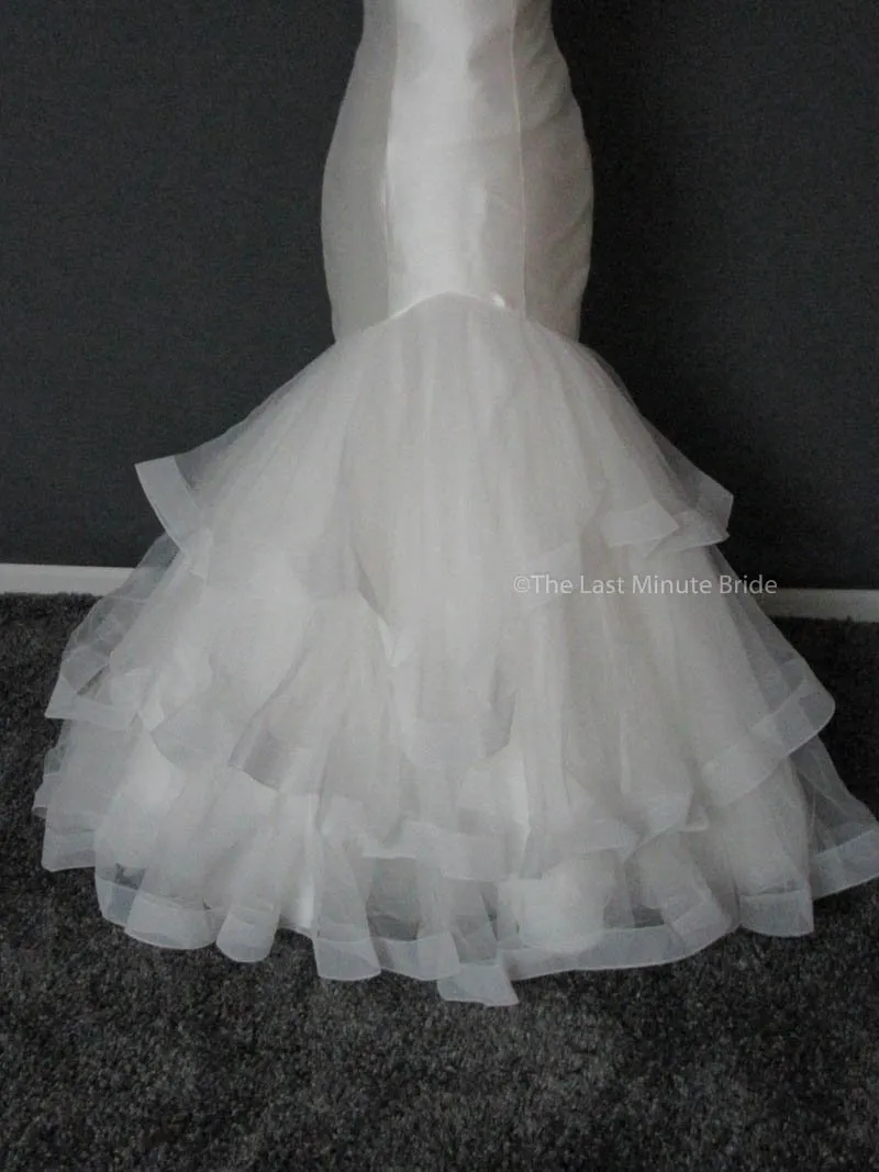 Allure Bridals 9416 size 14