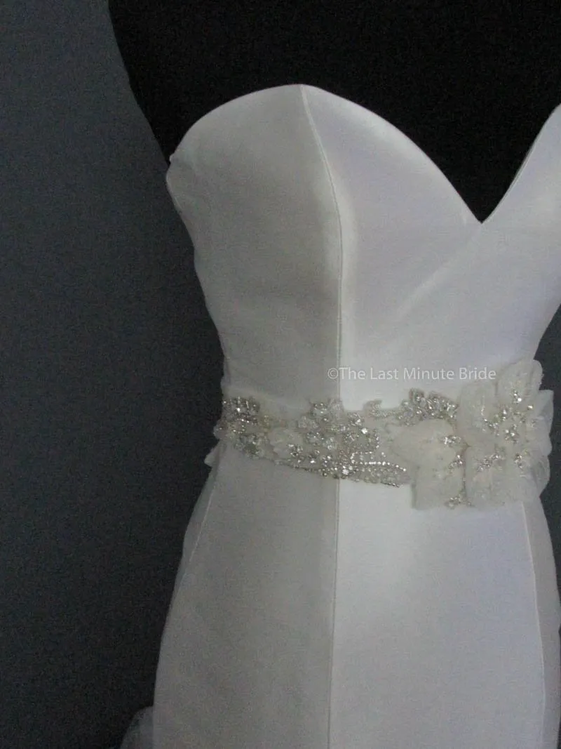 Allure Bridals 9416 size 14