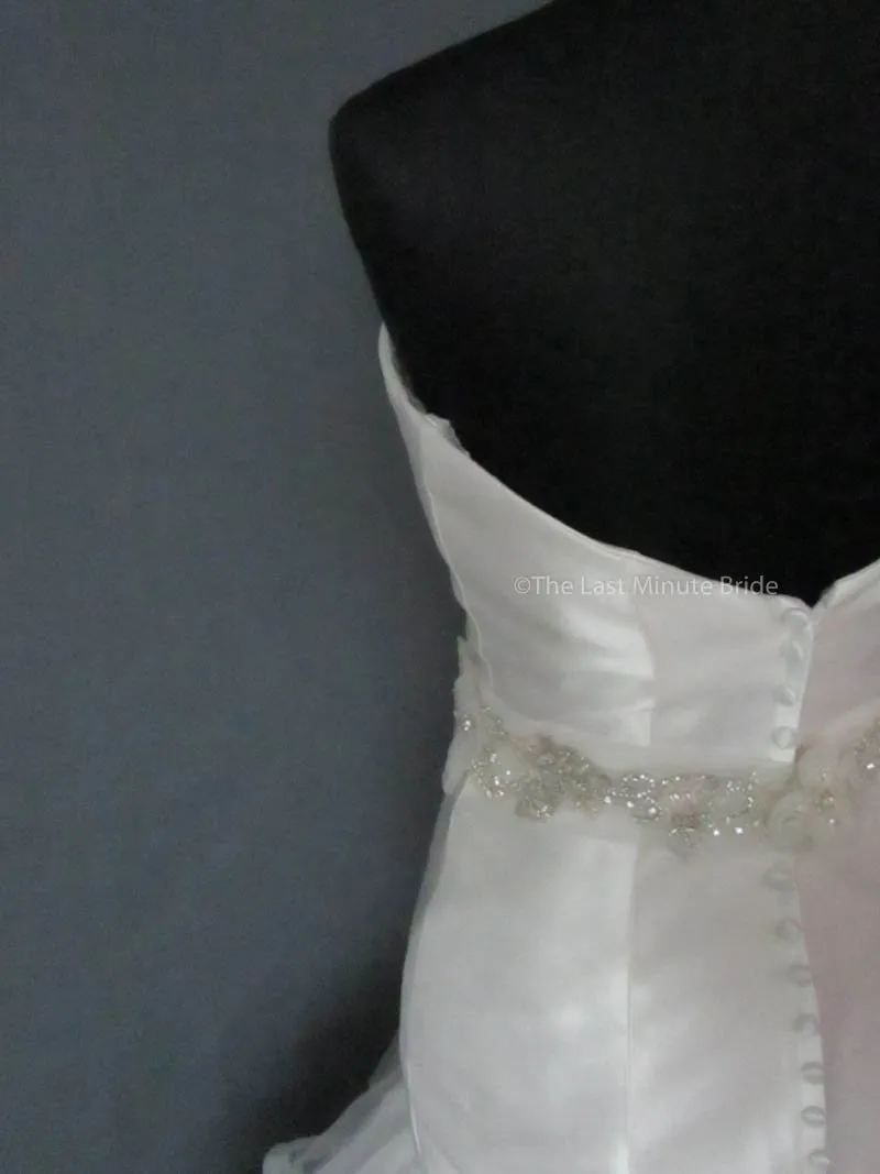 Allure Bridals 9416 size 14