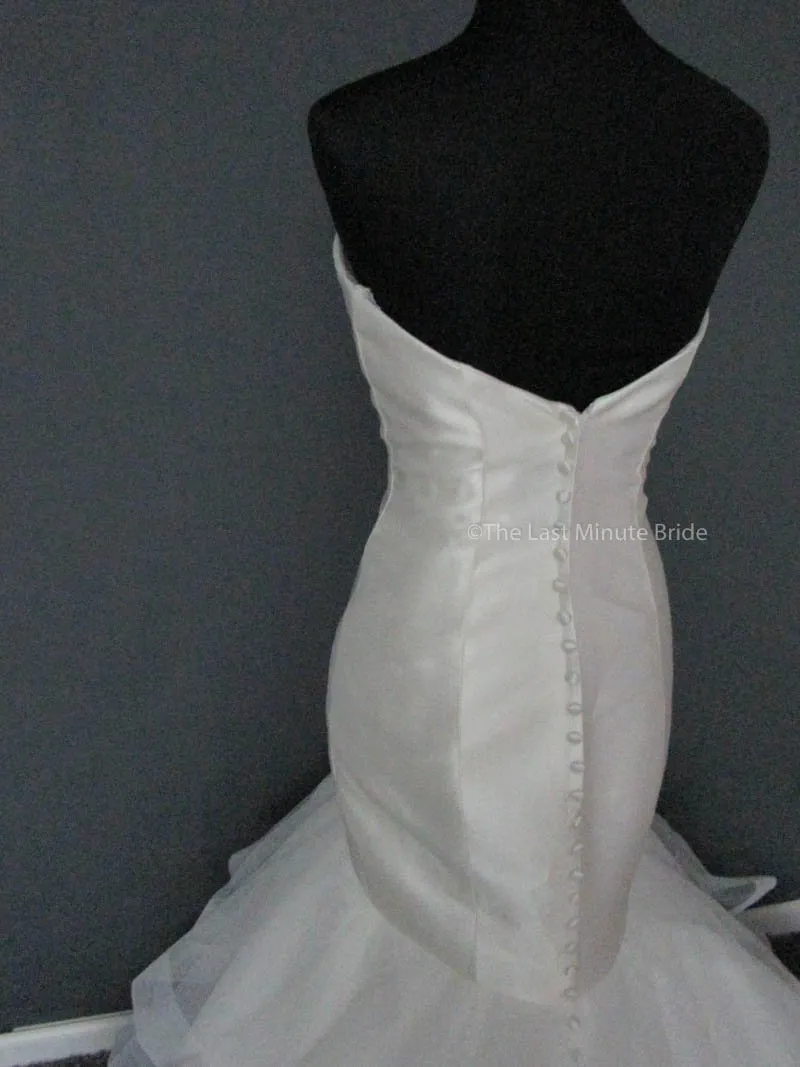 Allure Bridals 9416 size 14