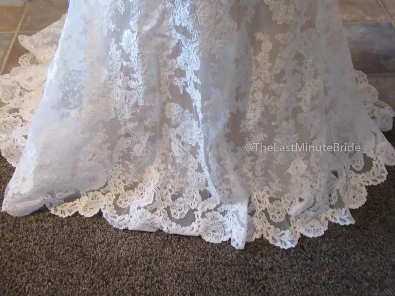 Allure Bridals M551
