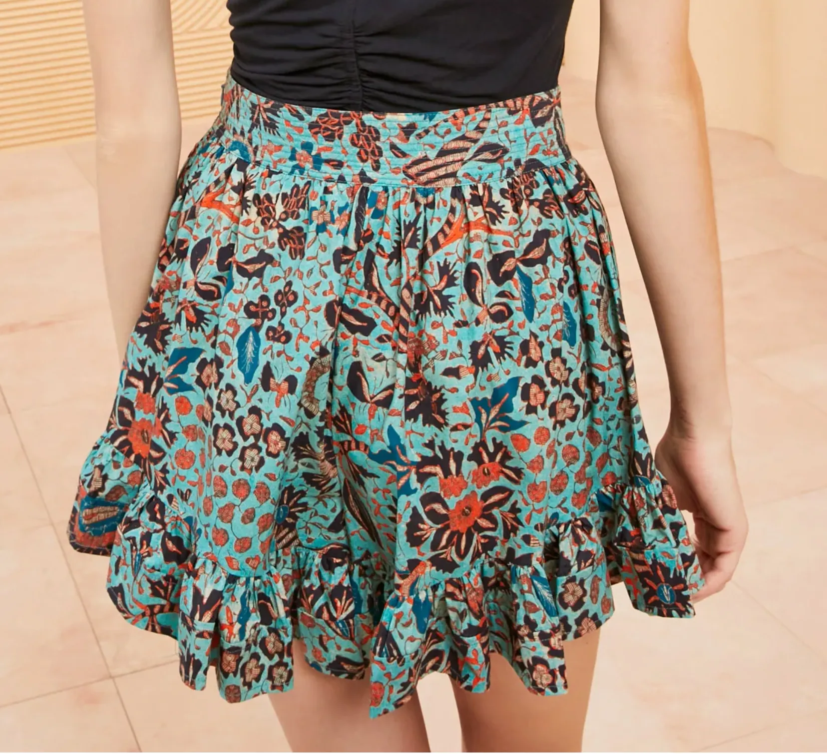 Ambre Short