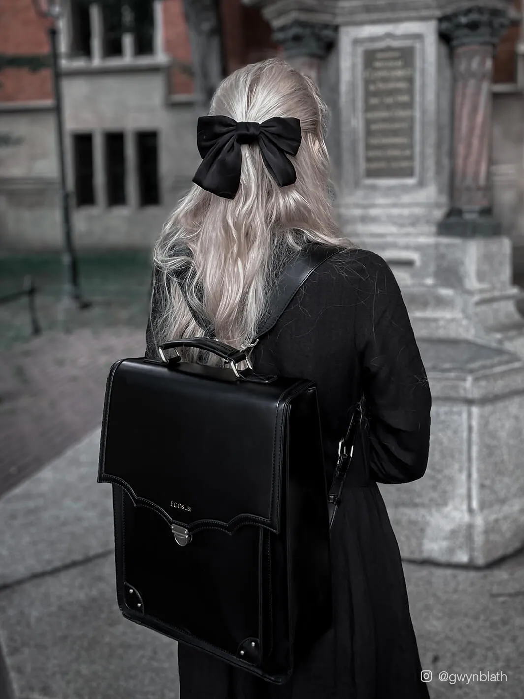 Aria Vintage Backpack for Laptops 11-15.6 Inches
