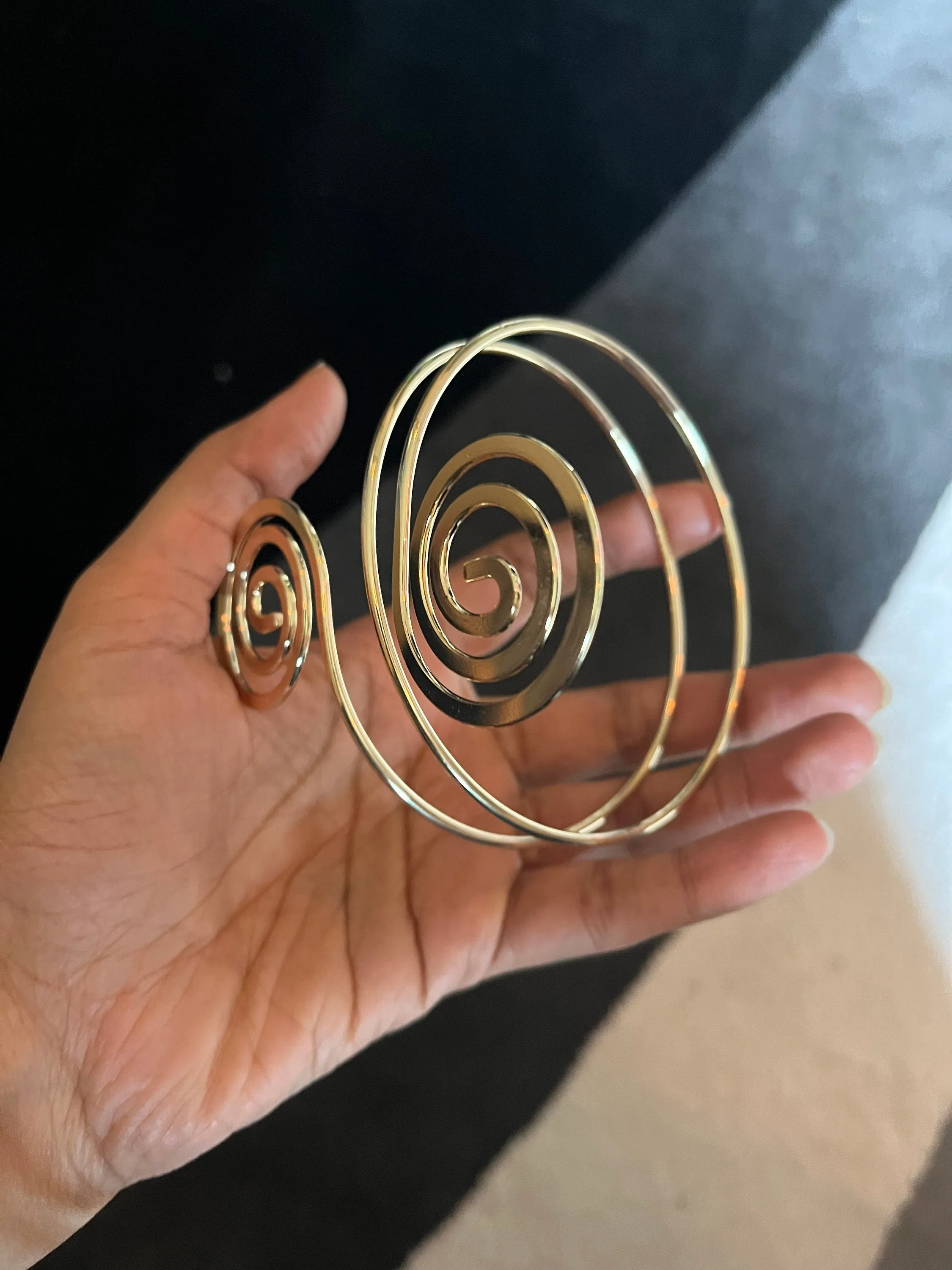 Armlet, arm cuff bracelet, gold armband, spiral metal bracelet , gold arm cuff bracelet, boho bracelet , upper arm bracelet