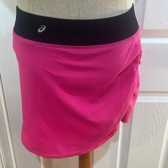 ASICS  skort mini skirt attached shorts, hot pink black stretch nwts women’s  XS