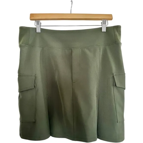 Athleta Endless High Rise Cargo Skort Aspen Olive Green Activewear Skirt Size 14
