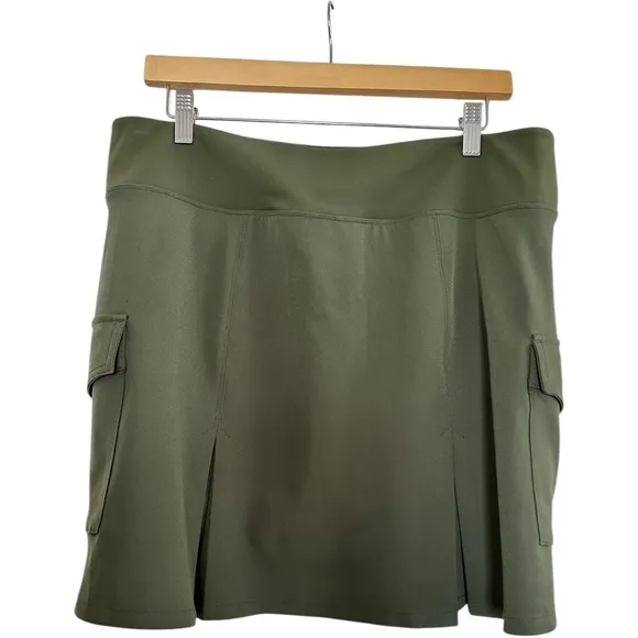 Athleta Endless High Rise Cargo Skort Aspen Olive Green Activewear Skirt Size 14