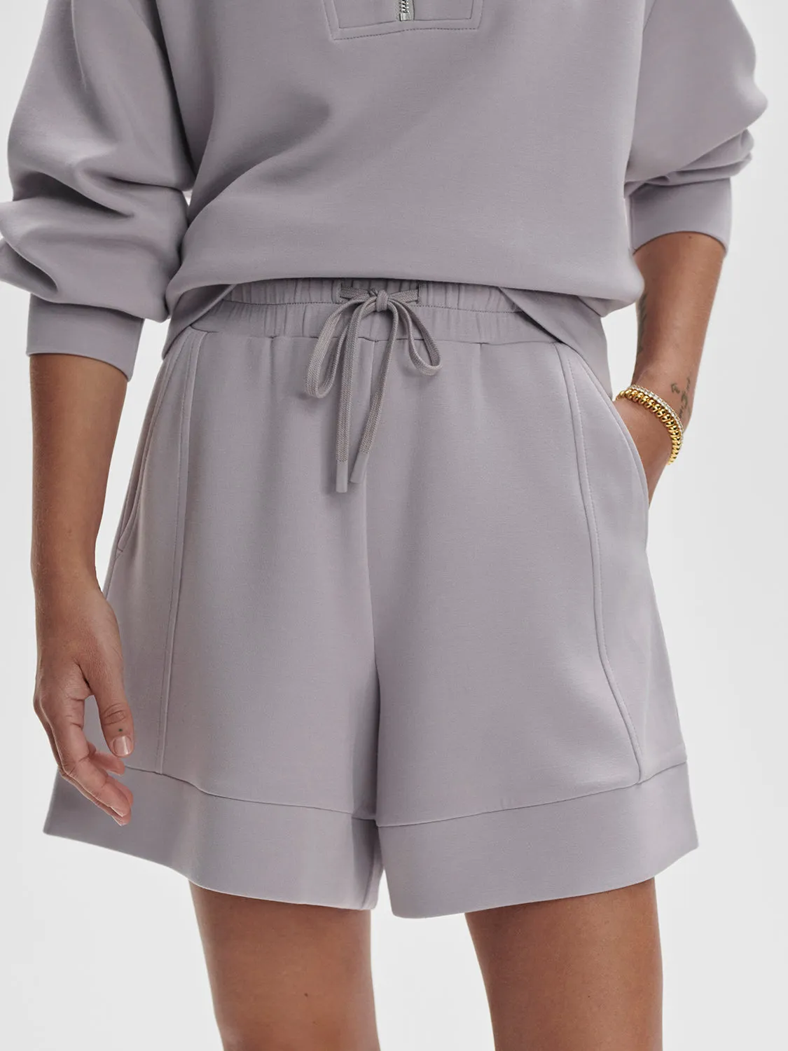 Atrium High Rise Short 4.5