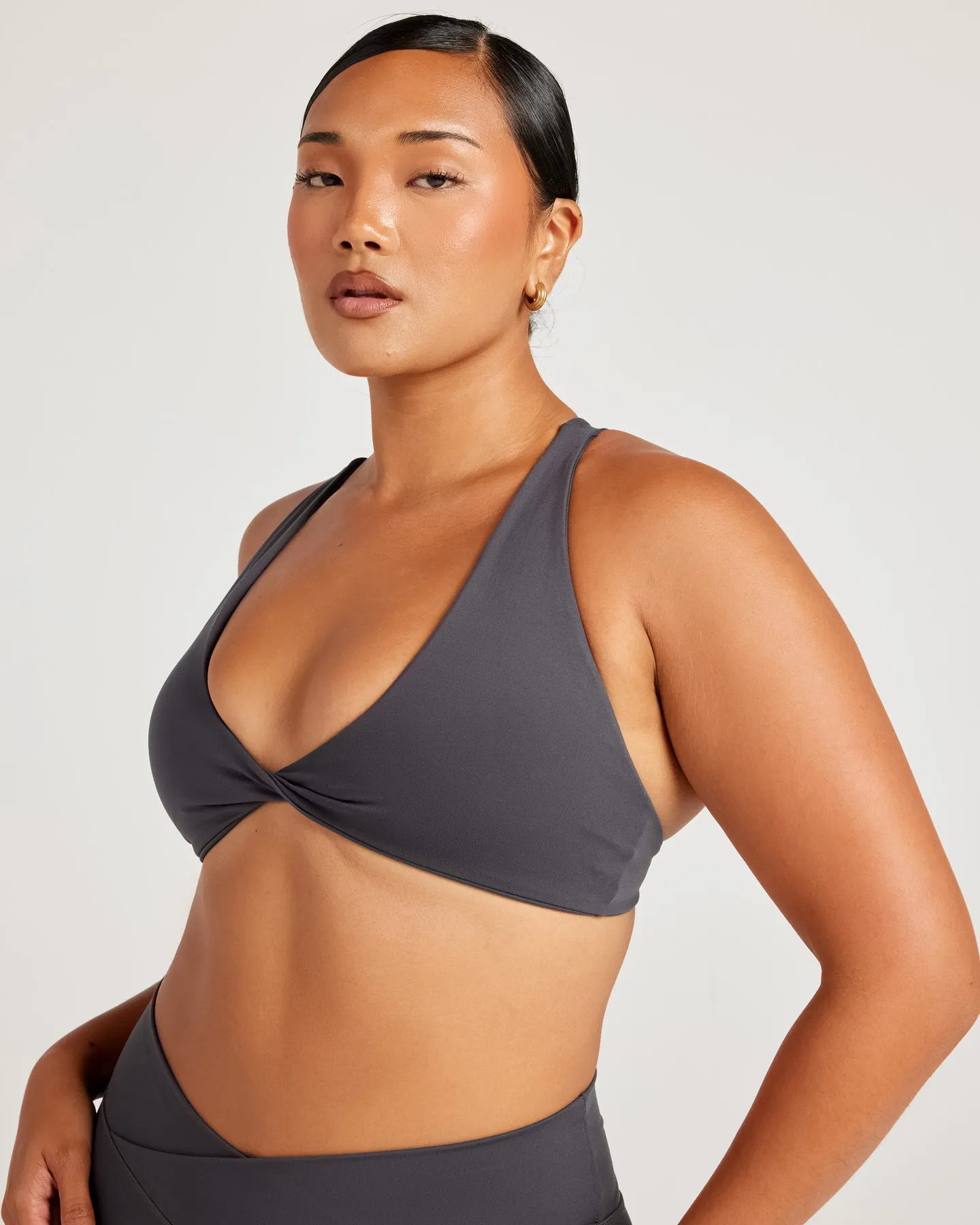 Aura Elevate Bra - Charcoal