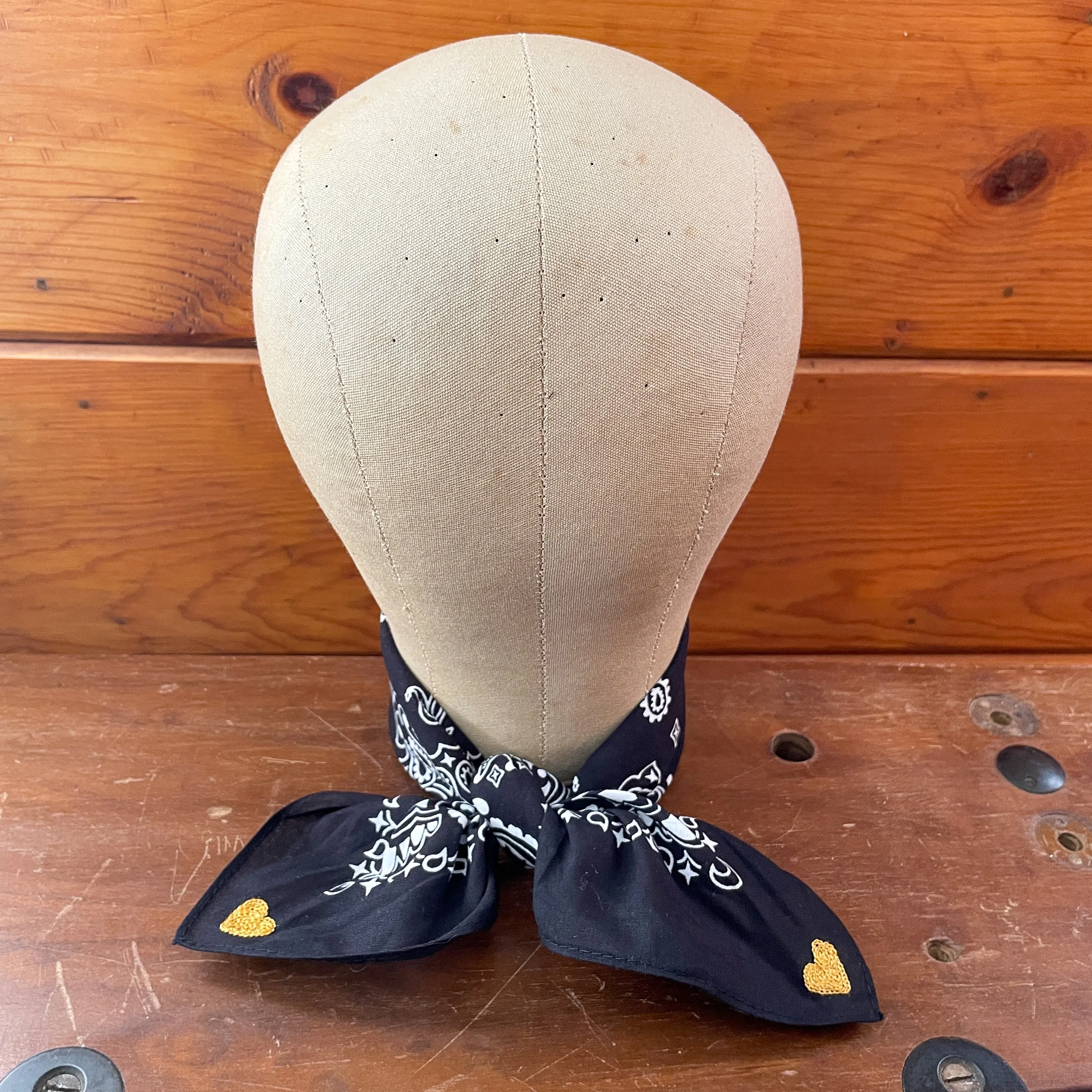 Bandana - Black - Gold Hearts