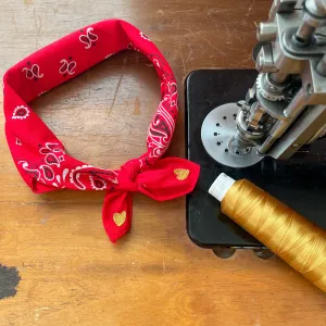 Bandana - Red - Gold Hearts