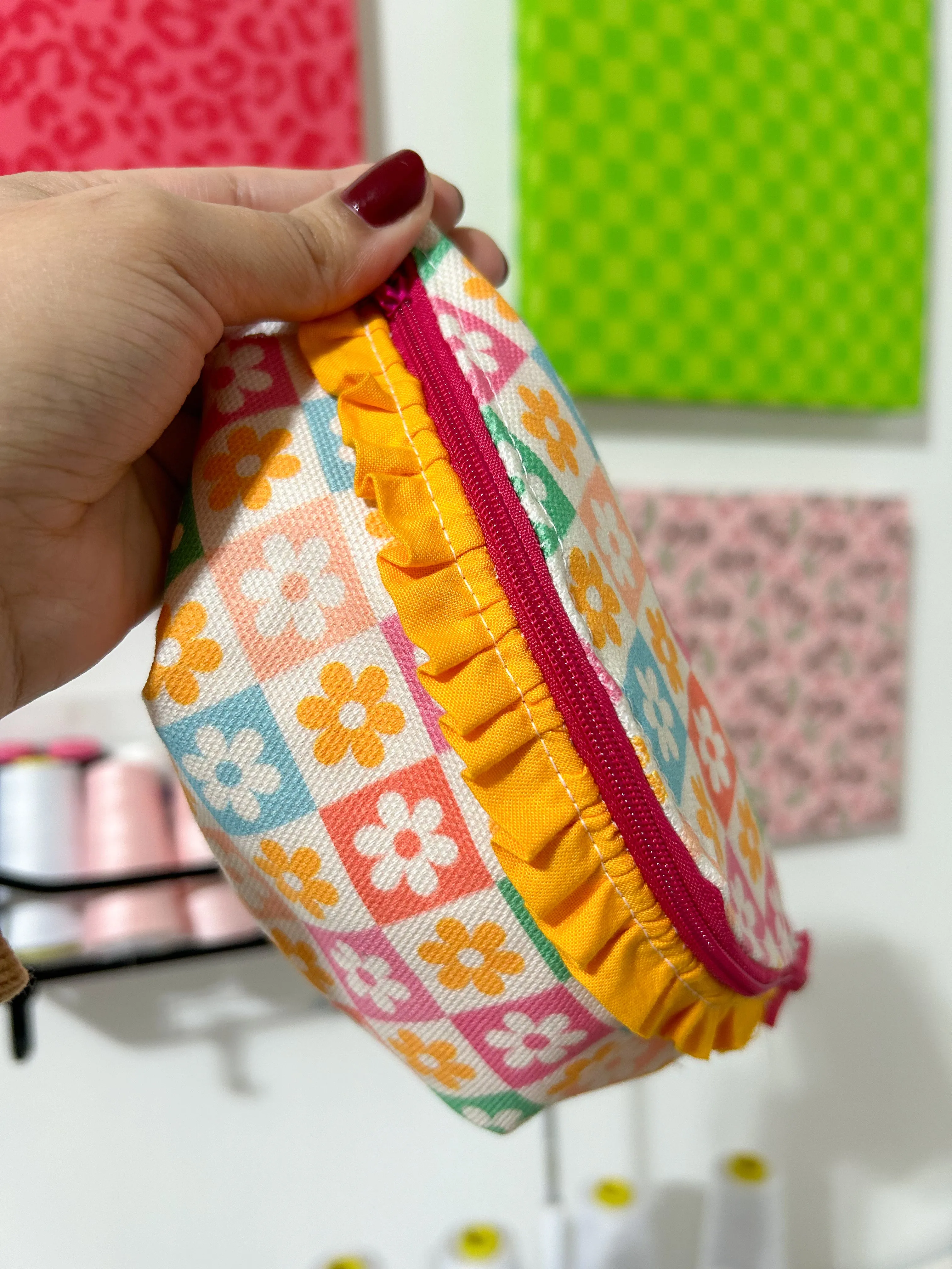 Belt Bag: (RUFFLE) Floral Checkered