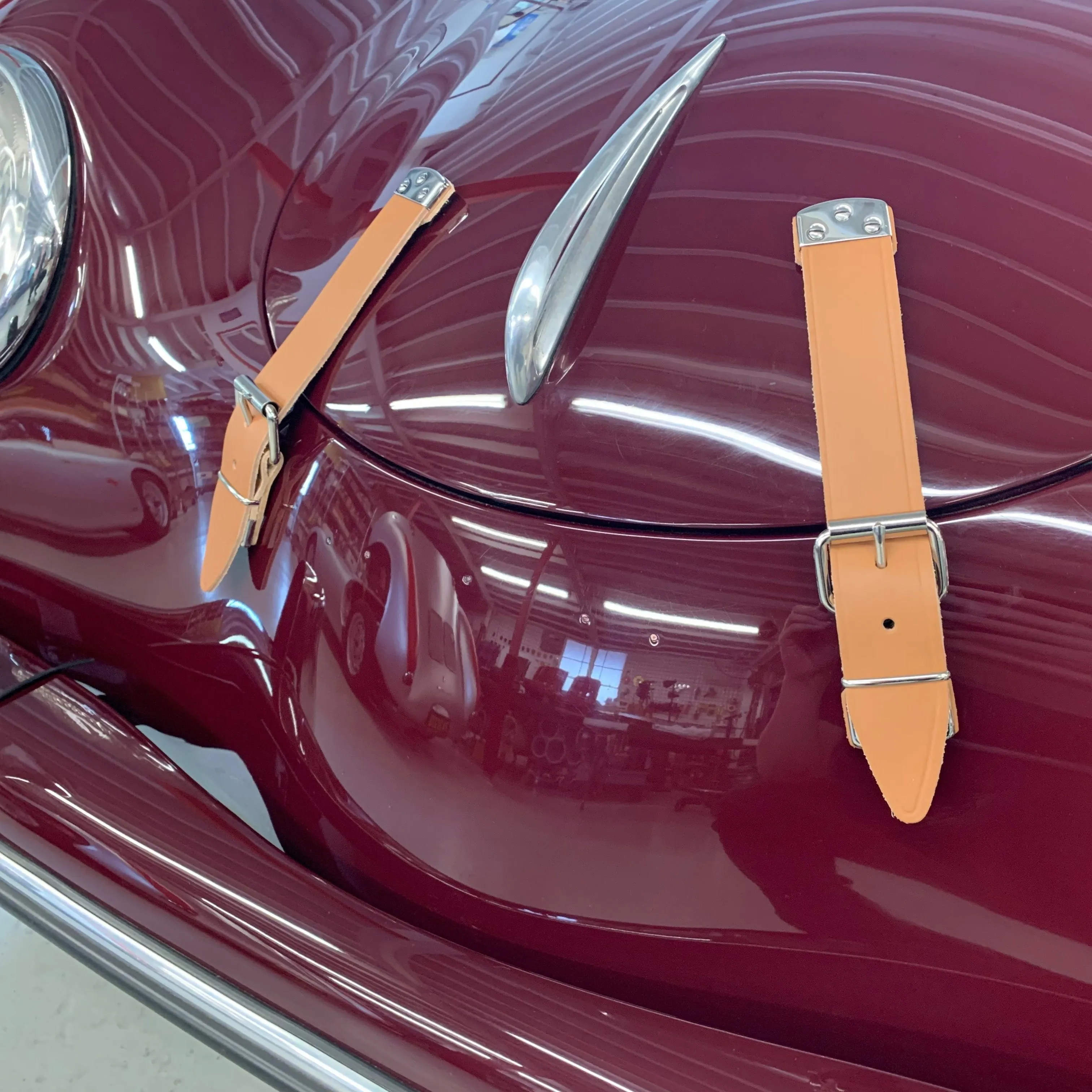 BET/B - 356 GT Style Leather Front Hood Straps Kit