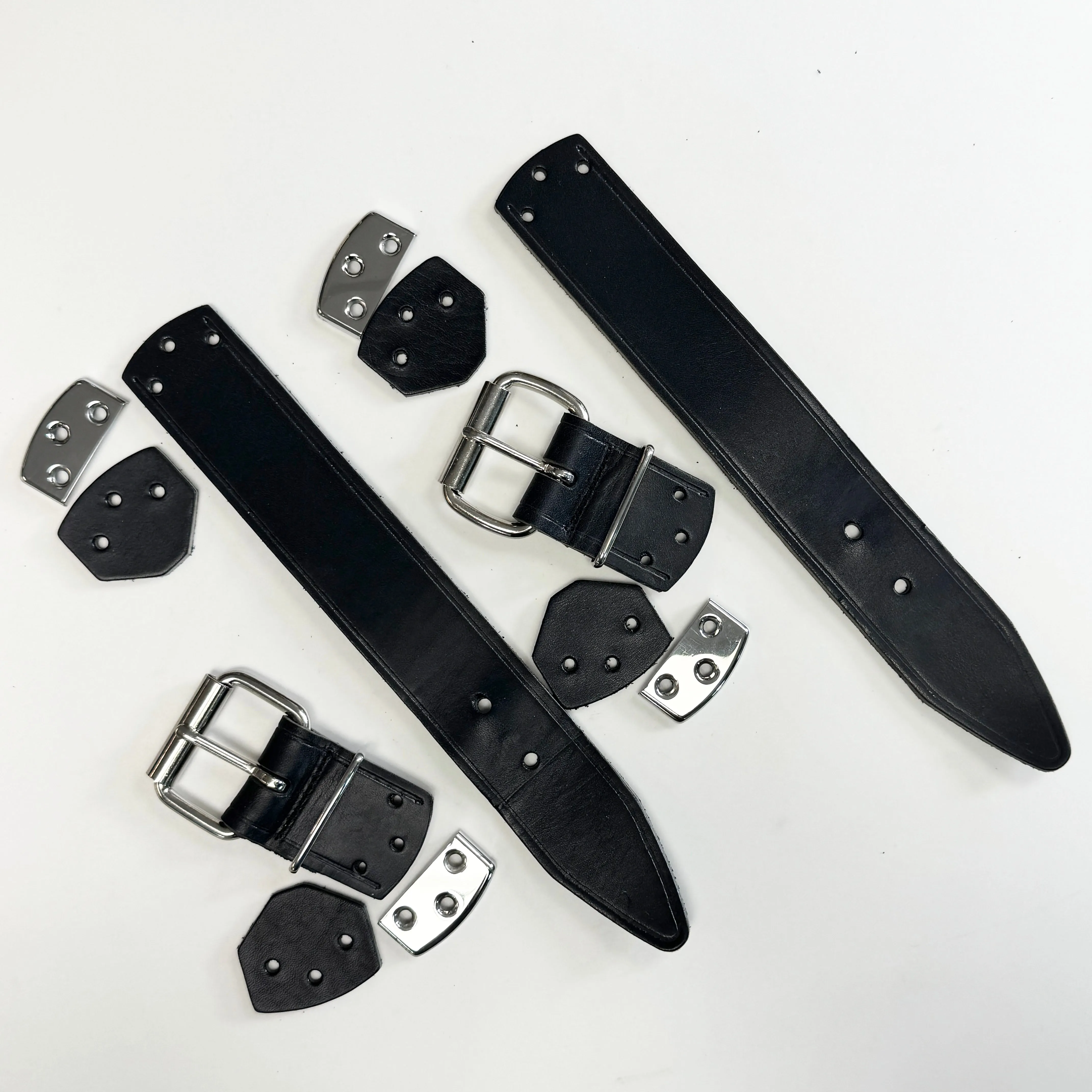 BET/B - 356 GT Style Leather Front Hood Straps Kit