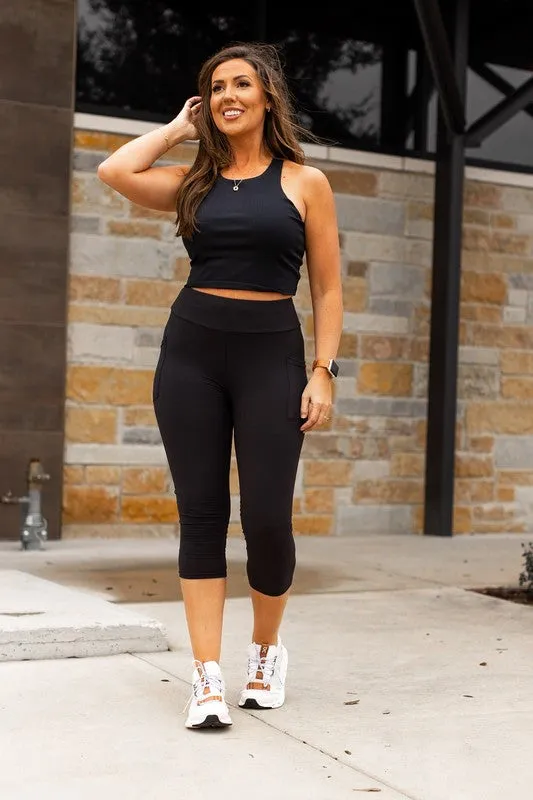 Black Elevate Capri Leggings with Pockets