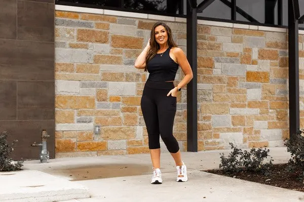 Black Elevate Capri Leggings with Pockets