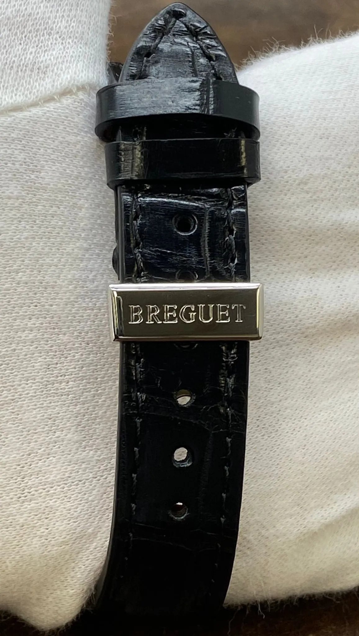 Breguet Type XX Aeronavale  3800ST Black Dial Automatic Men's Watch