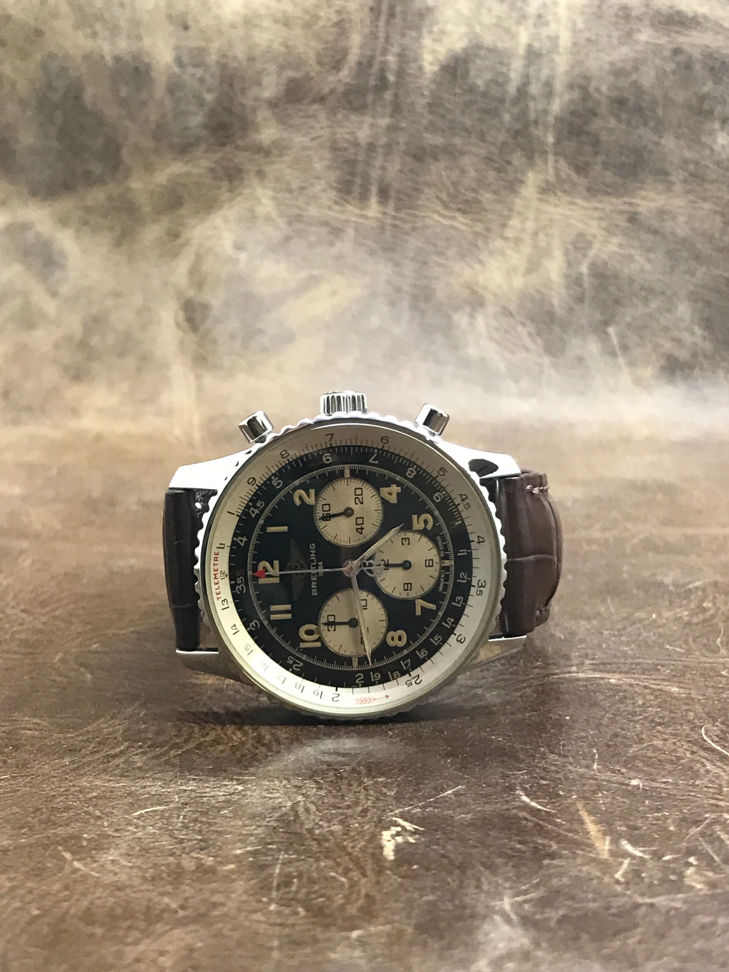 Breitling Navitimer 92 A30022 Black Panda Dial Automatic Men's Watch