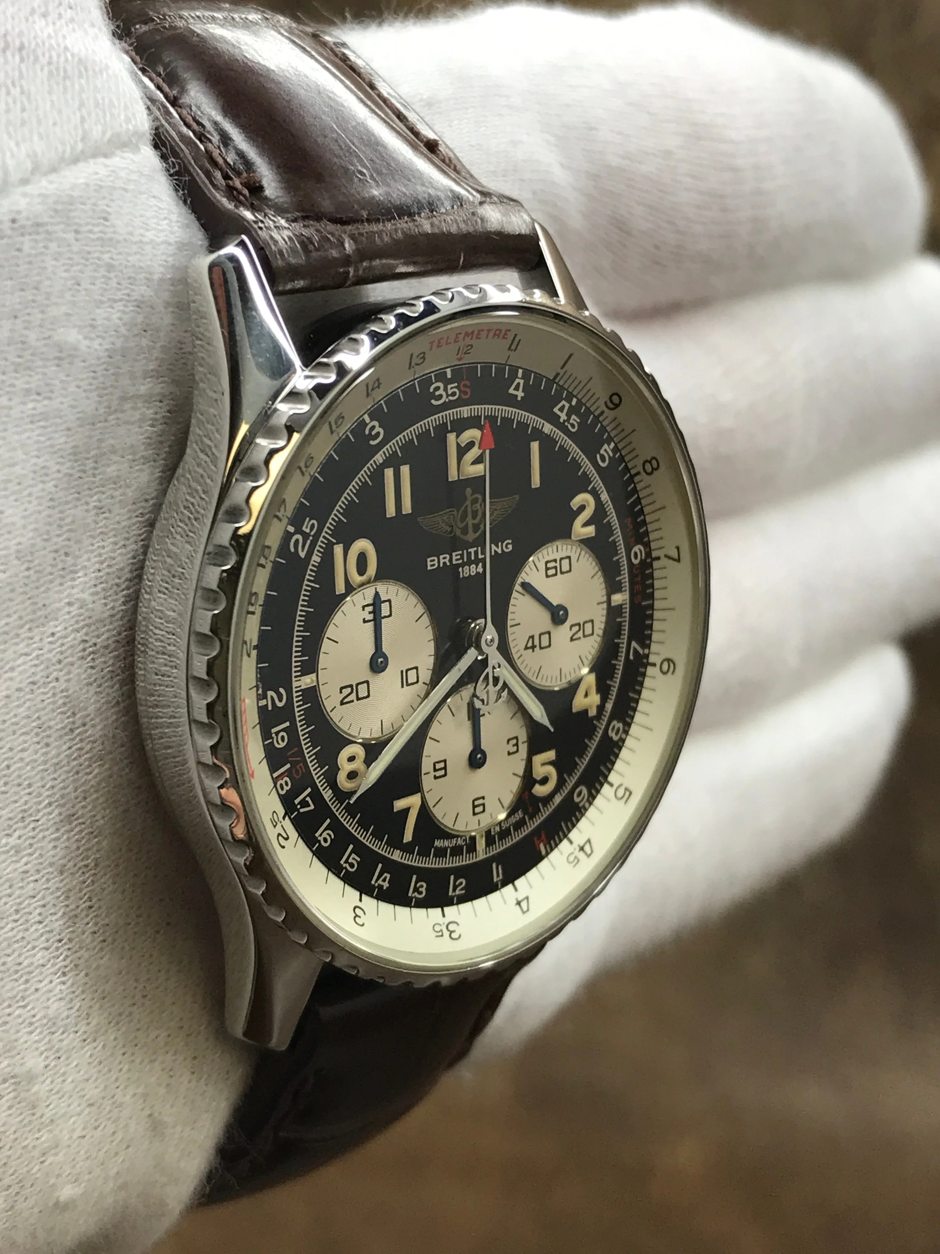 Breitling Navitimer 92 A30022 Black Panda Dial Automatic Men's Watch