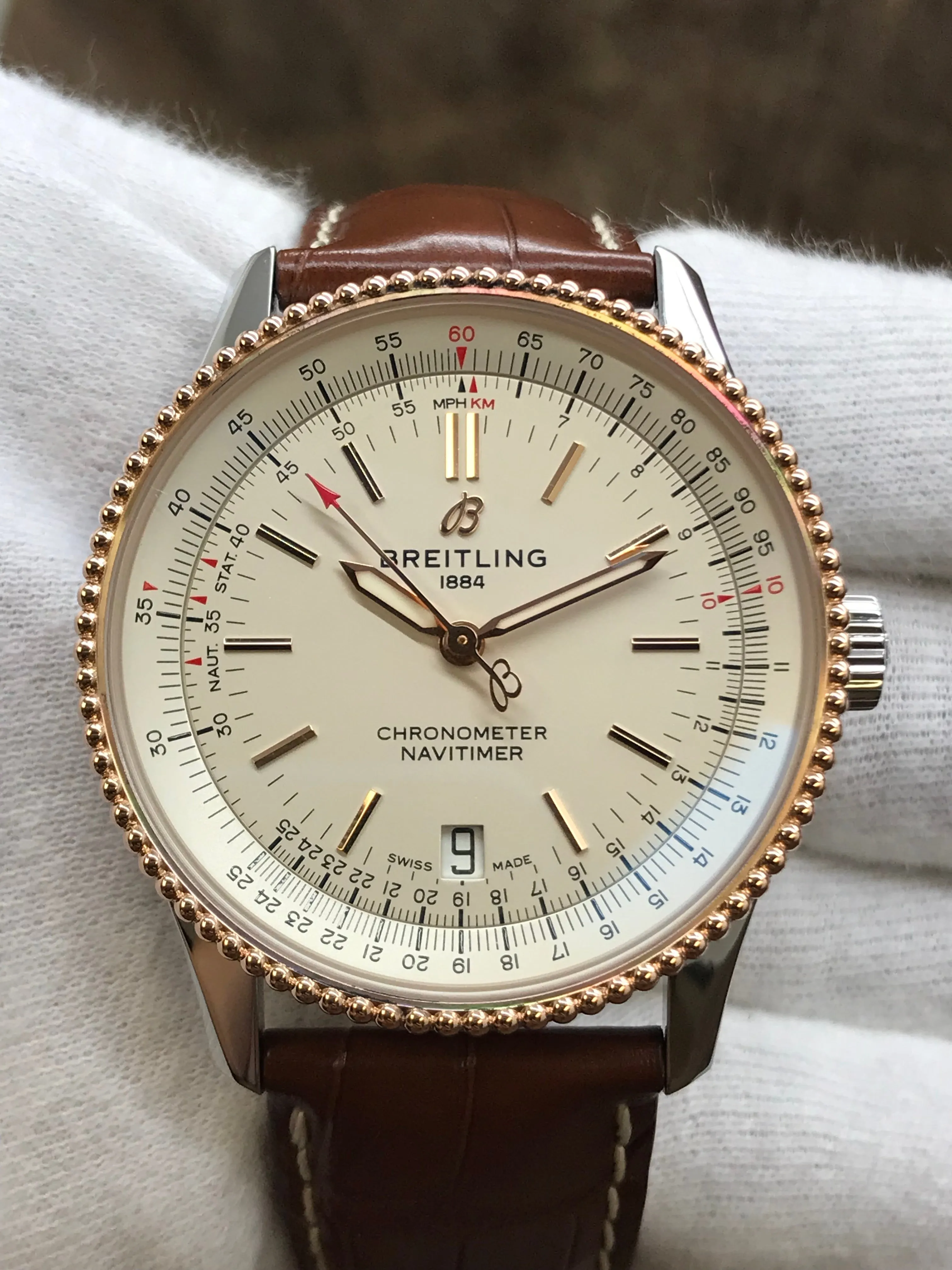 Breitling Navitimer U17325 White Dial Automatic Men's Watch