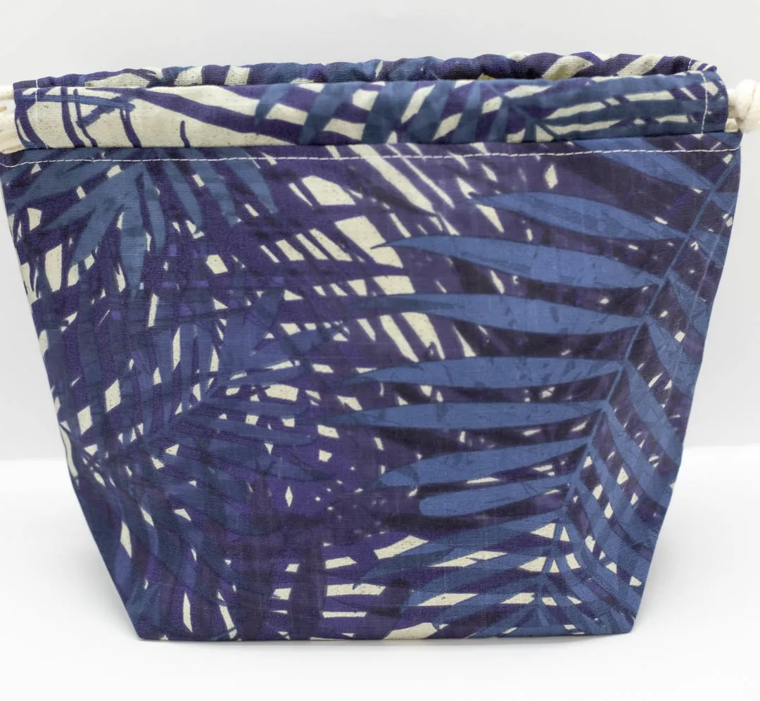Brilliant Basics Drawstring - Blue Palms
