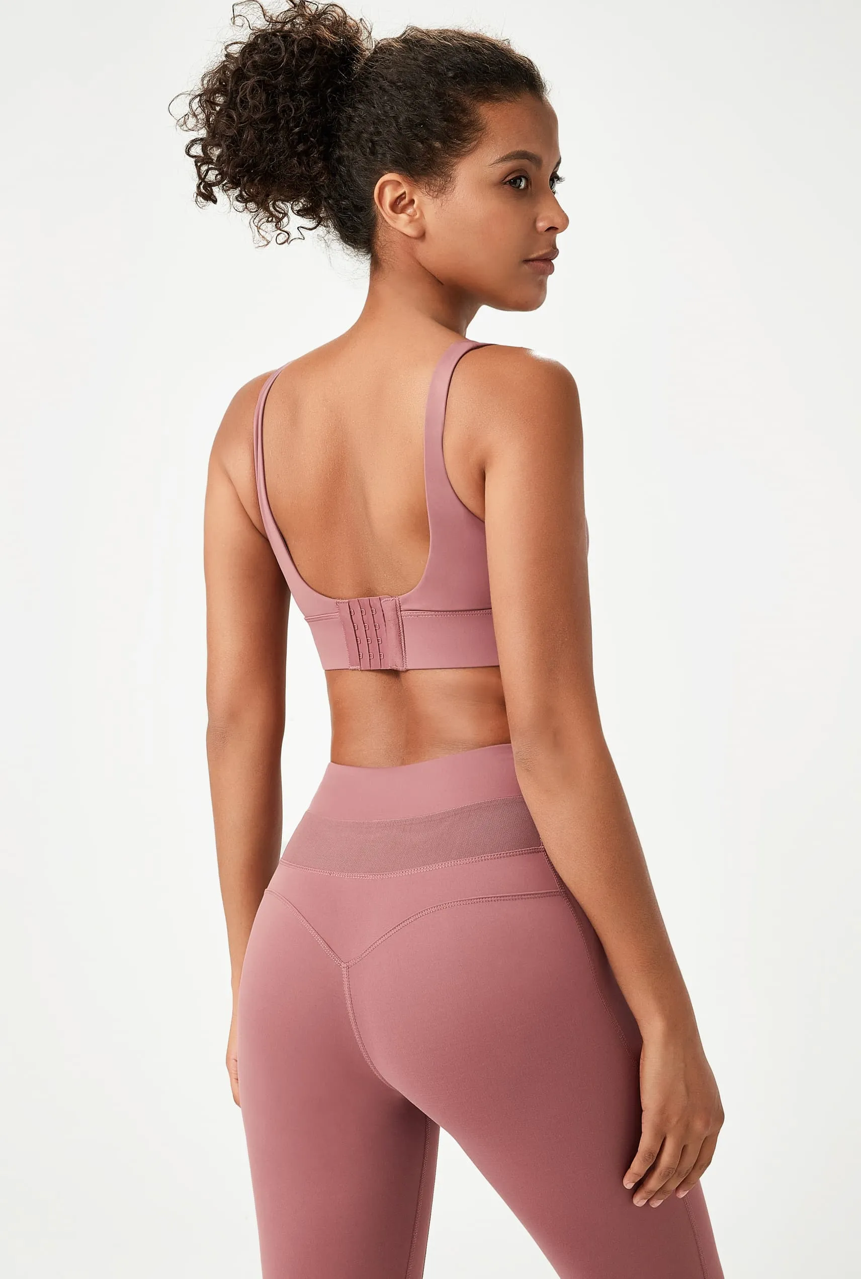 Buttery Soft Dash Everyday Sports Bra With Moulded Cups & Clasp