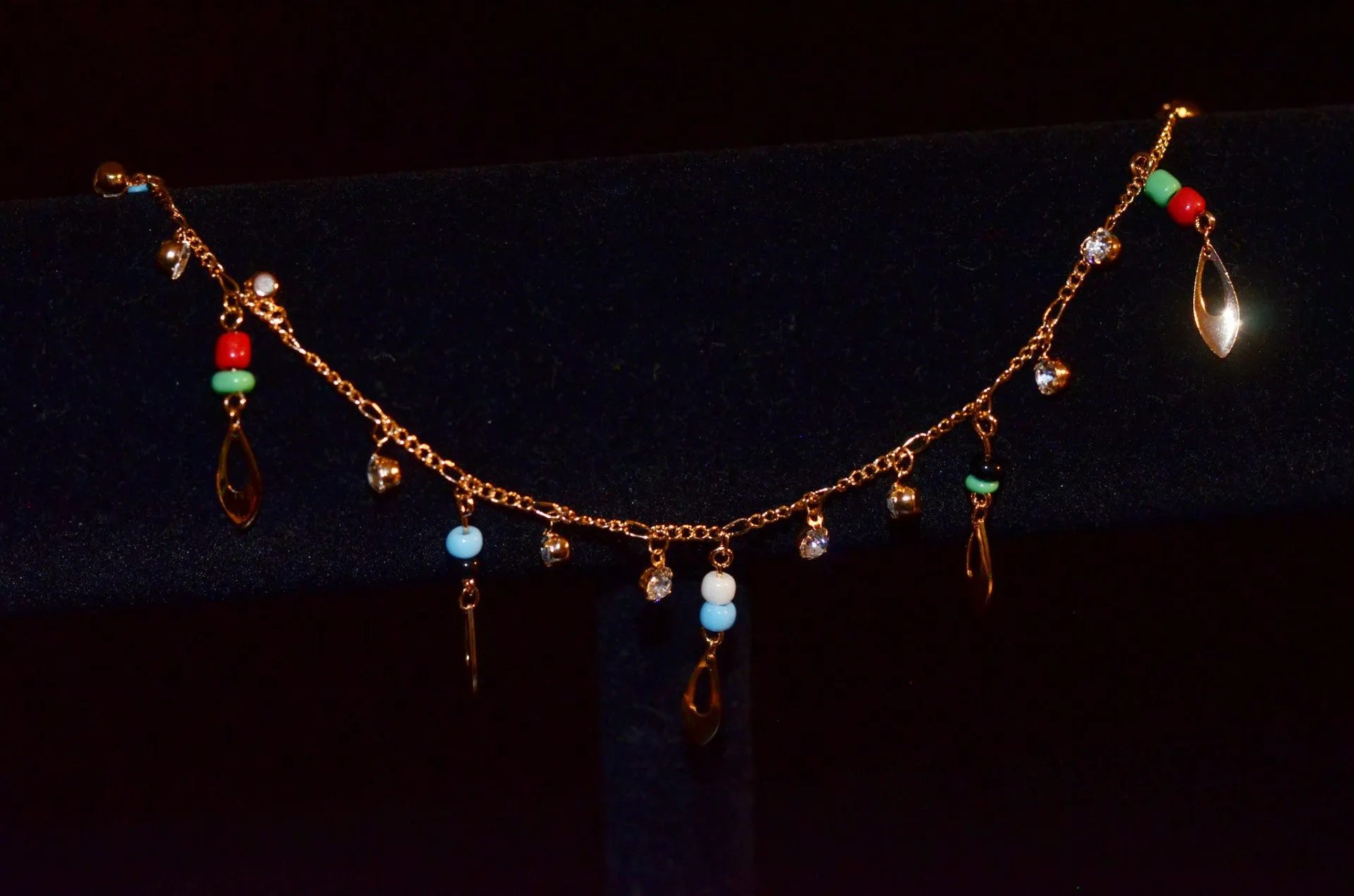 Cha anklet