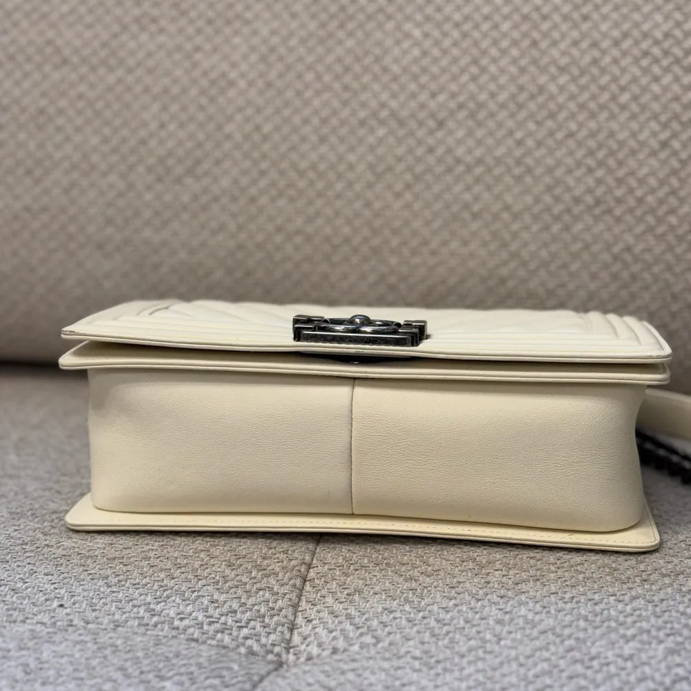 Chanel Chevron Medium Boy