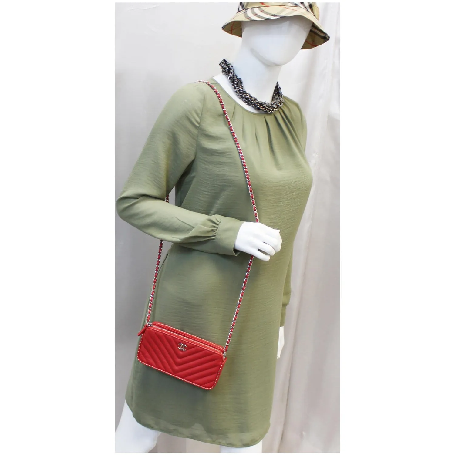 CHANEL Chevron Studded with Chain Lambskin Leather Shoulder Crossbody Bag Red