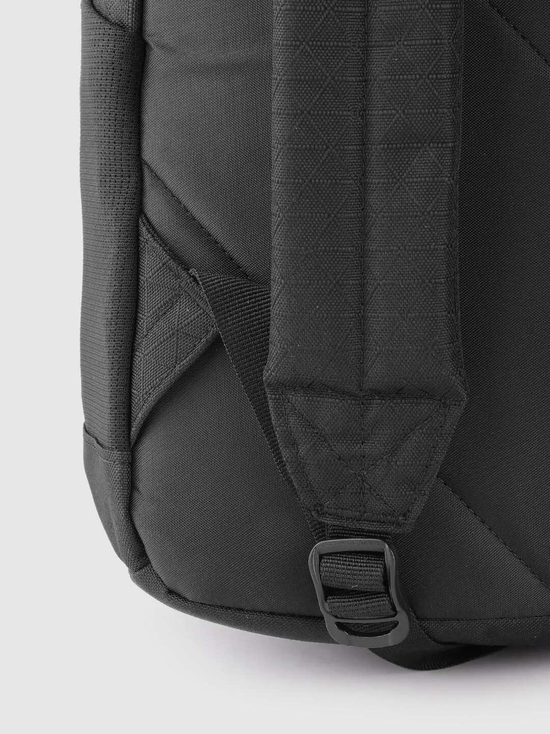 Columbia Unisex Black Zigzag 30L Backpack