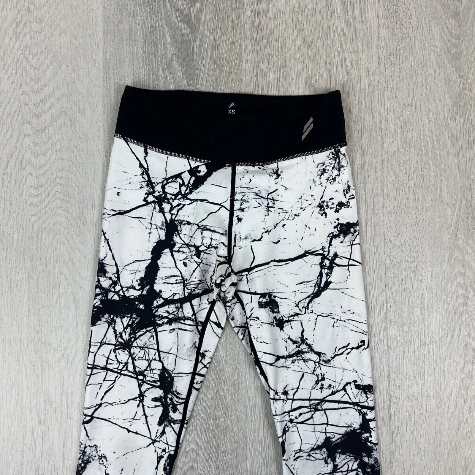 Do You Even Womens White Marble Activewear Leggings Size XS