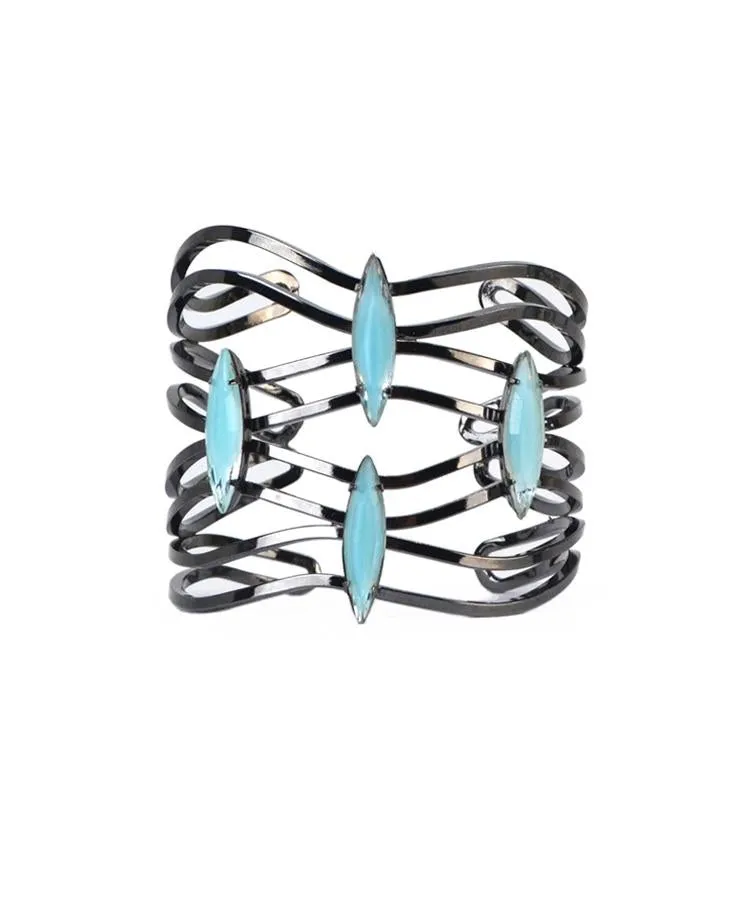 Ella Cuff