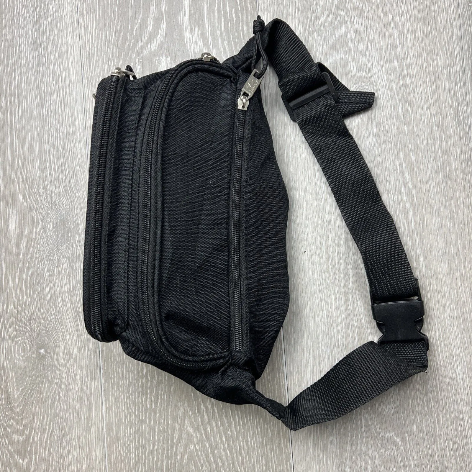 Everest Black Fanny Pack Bum Bag Belt Bag