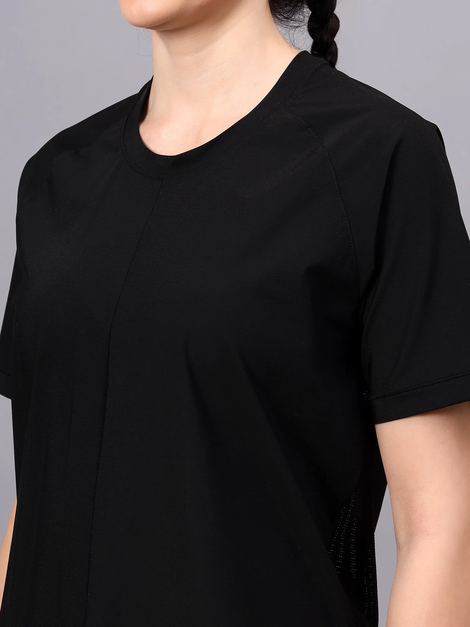 Fitkin women self stripes back mesh design short sleeves t-shirt
