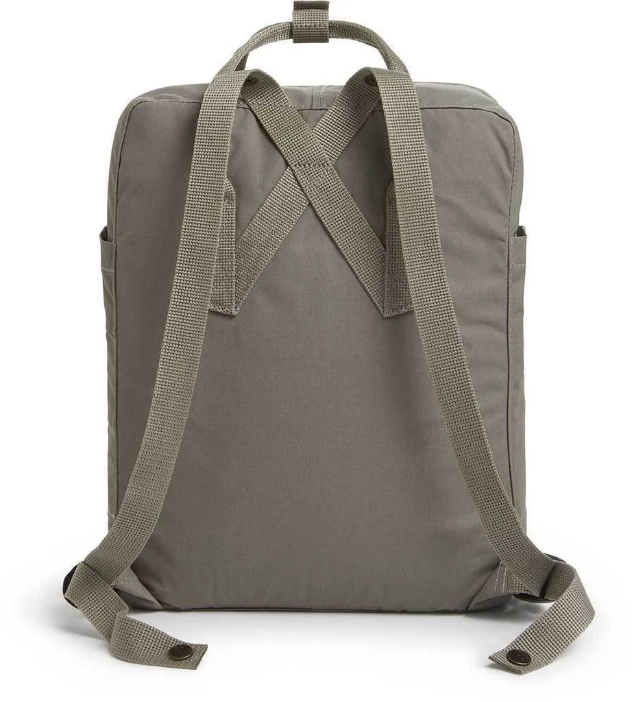FJÄLLRÄVEN Kånken Classic Backpack