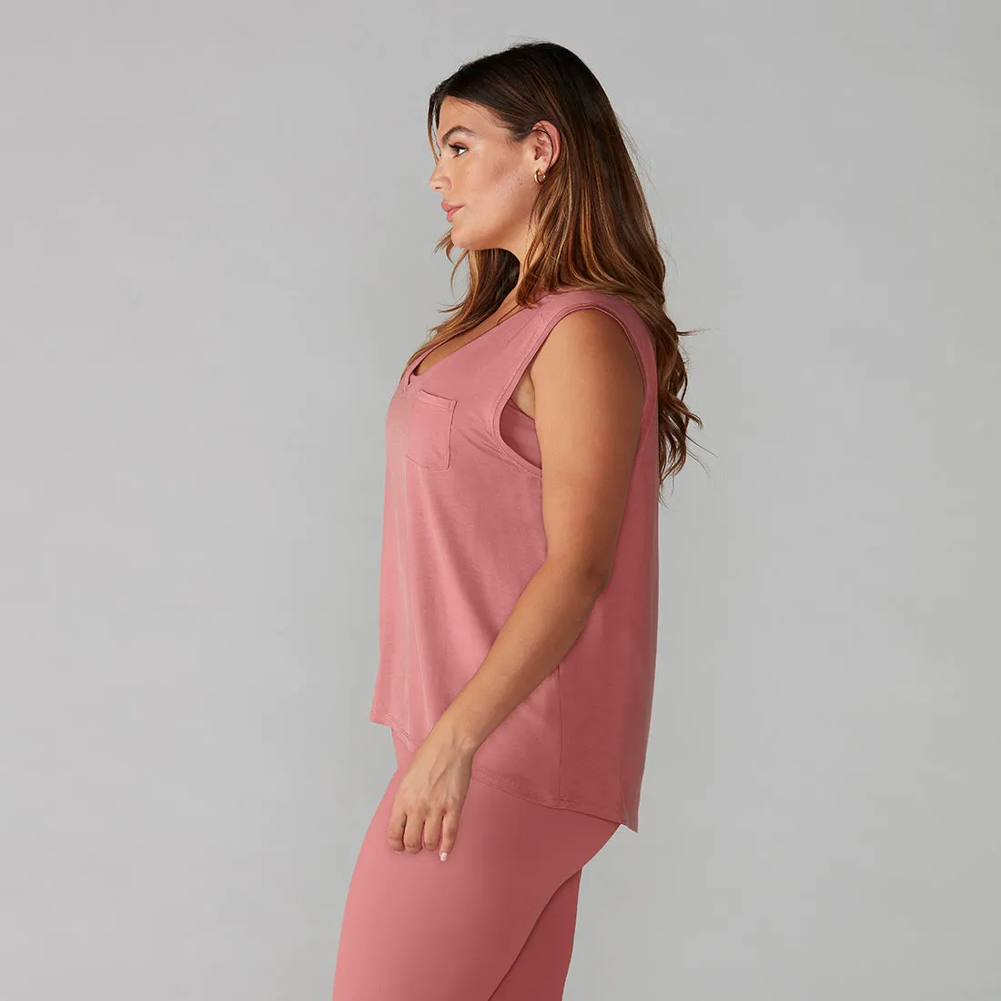 Flowy Tank