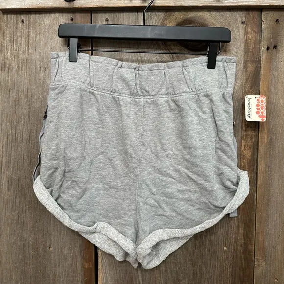 Free People FP Movement Siren Short in Heather Grey Size Medium Women’s