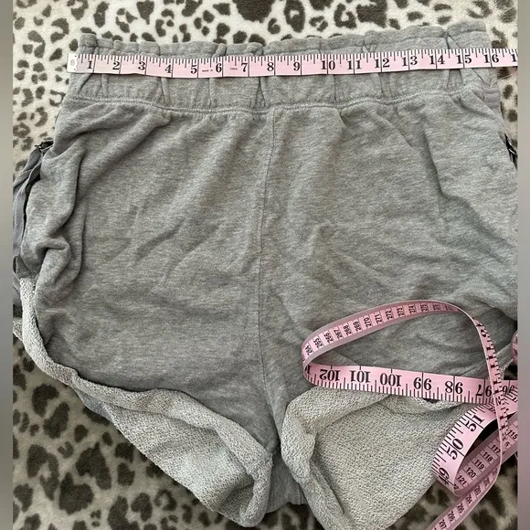 Free People FP Movement Siren Short in Heather Grey Size Medium Women’s