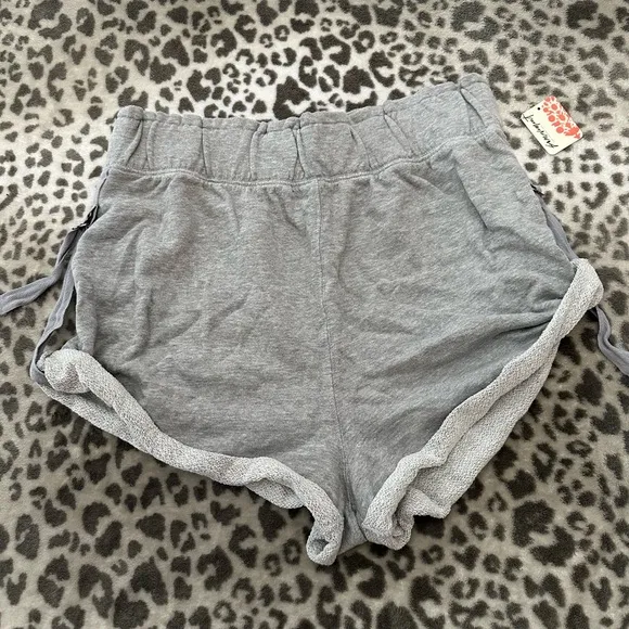 Free People FP Movement Siren Short in Heather Grey Size Medium Women’s