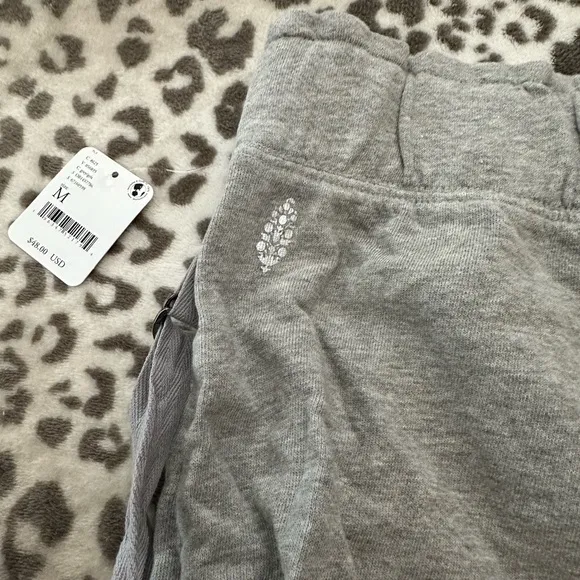 Free People FP Movement Siren Short in Heather Grey Size Medium Women’s
