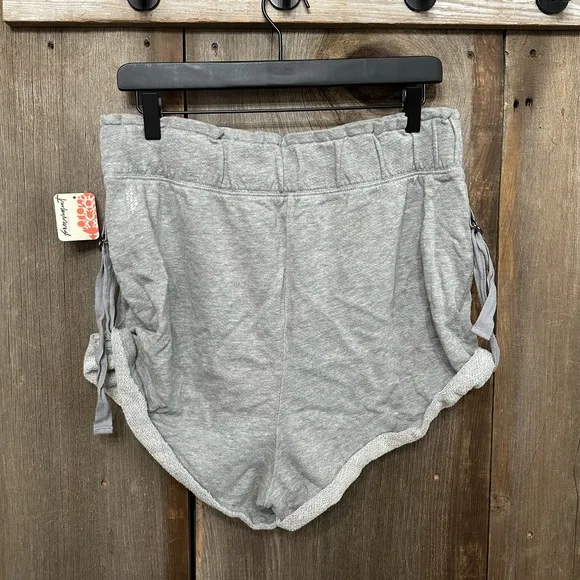 Free People FP Movement Siren Short in Heather Grey Size Medium Women’s