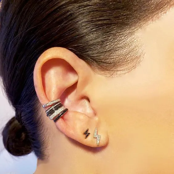 Full Single Row Black Diamond & Gold Ear Cuff