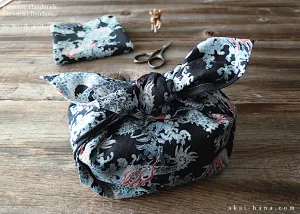 Furoshiki Reusable Fabric Wrap, Bandana, Ryū Dragon Black ⦿fsjf0025